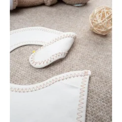 Babero niña zorritos