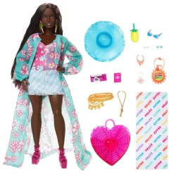 Barbie - Muñeca articulada con conjunto de moda y accesorios de viaje ㅤ