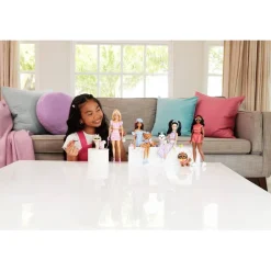 Barbie Twinning Looks - Muñeca Morena con Perrito