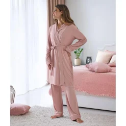 Bata premamá rosa empolvado