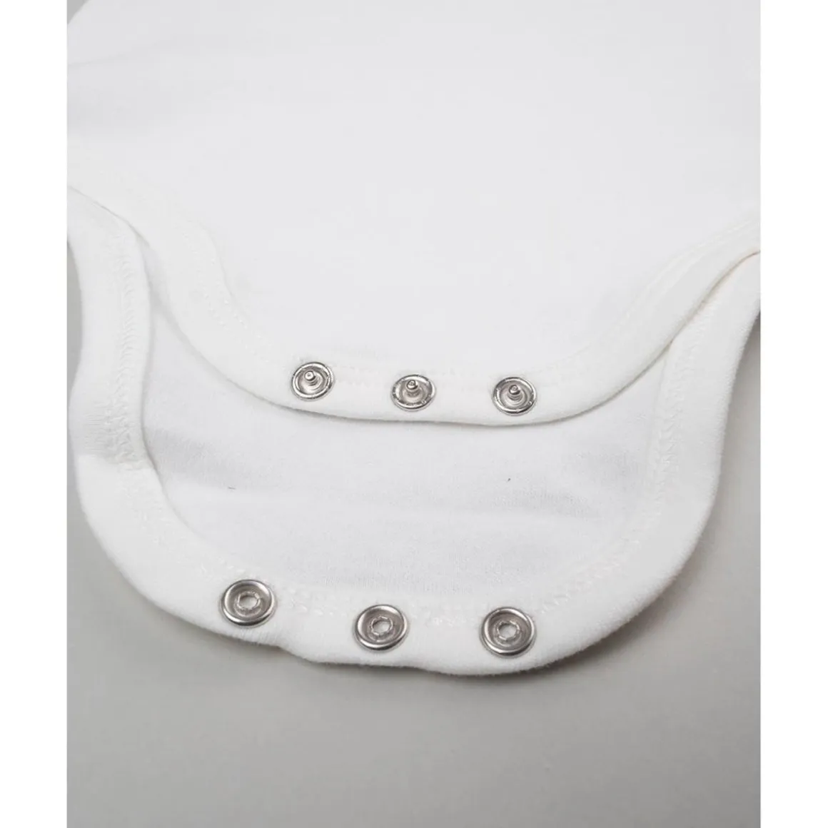 Body de niña blanco de manga larga