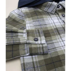 Camisa de franela con capucha para niño