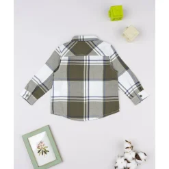 Camisa de niño de franela verde