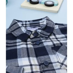 Camisa de niño de franela azul