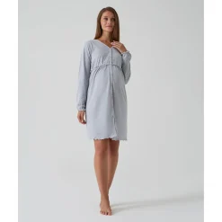 Camisa de noche premamá gris con lunares y volantes