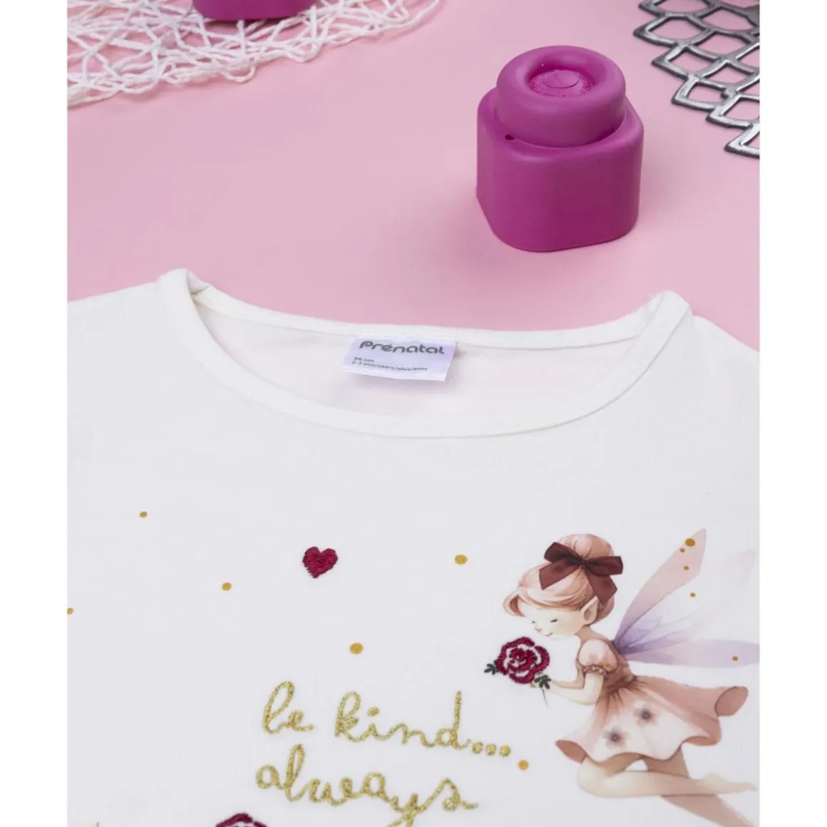 Camiseta blanca con hadas para niña