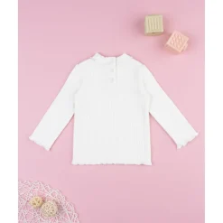 Camiseta cuello alto canalé blanca niña