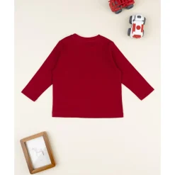 Camiseta roja de manga larga para niño