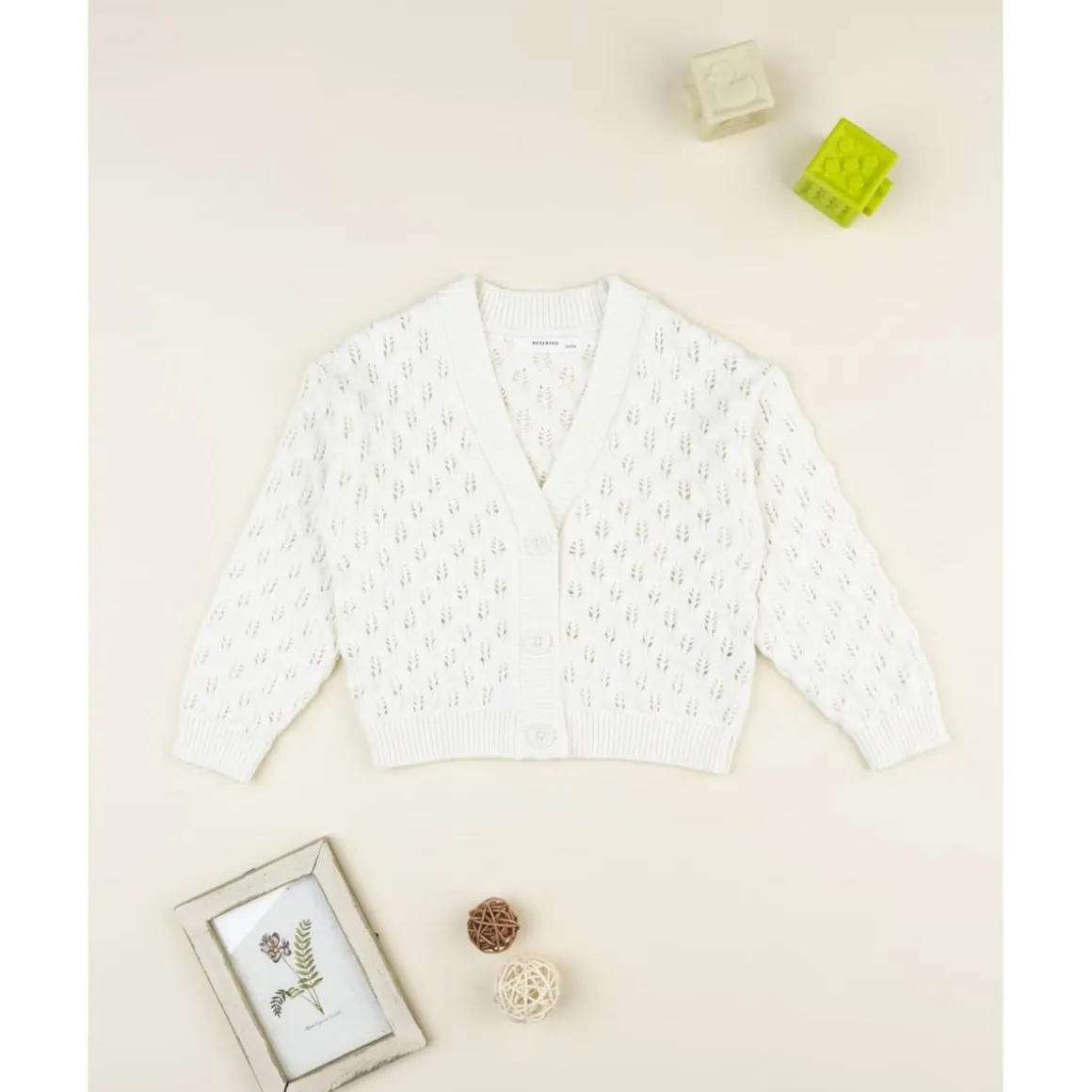 Cardigan calado niña blanco