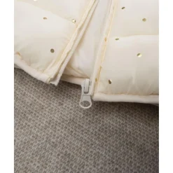 Chaqueta niña color crema con capucha y topos foil