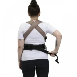 Chicco - Mochila Portabebés Skin Fit - Warm Beige