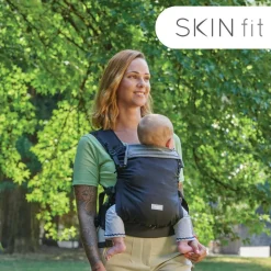 Chicco - Mochila Portabebés Skin Fit - Warm Beige