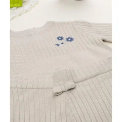 Conjunto tricot niña en tono beige
