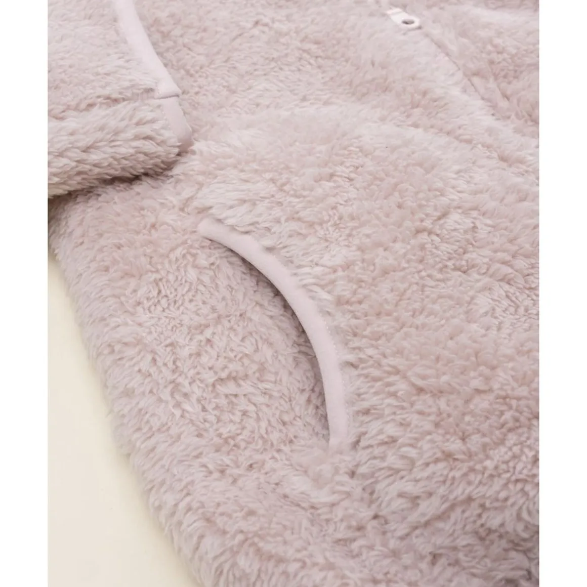 Cárdigan bata de niña rosa en pelo suave