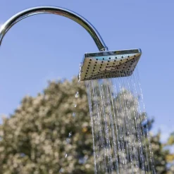 Ducha solar PVC acabado negro 18L