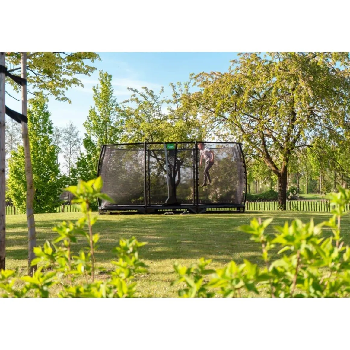 Exit - Cama elástica de suelo Allure Premium 214 x 366 verde