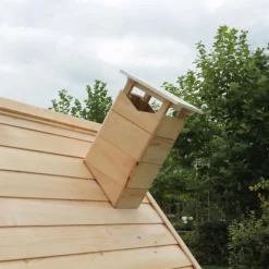 EXIT - Casita Fantasía de madera roja