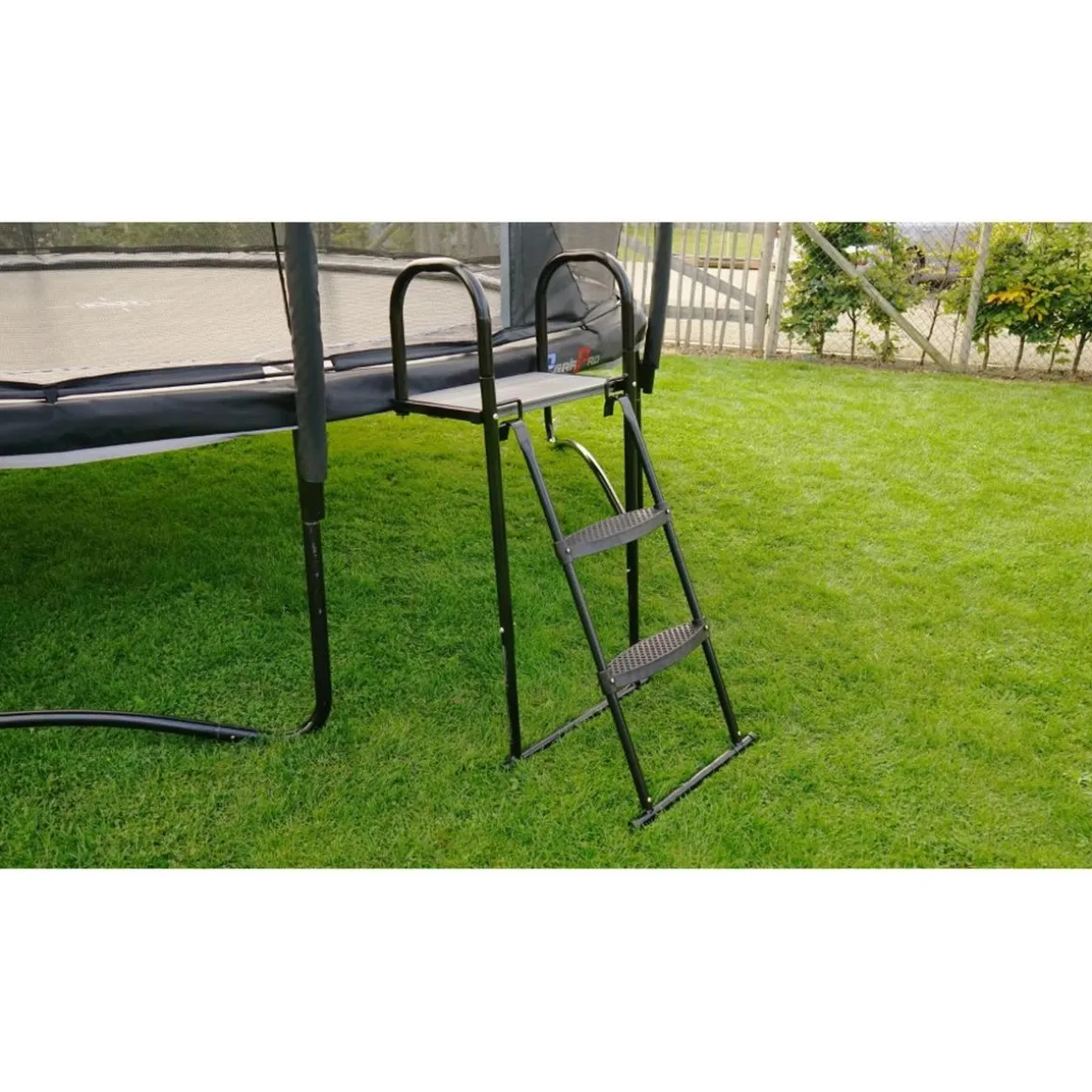 Exit - Plataforma universal de acceso para camas elásticas