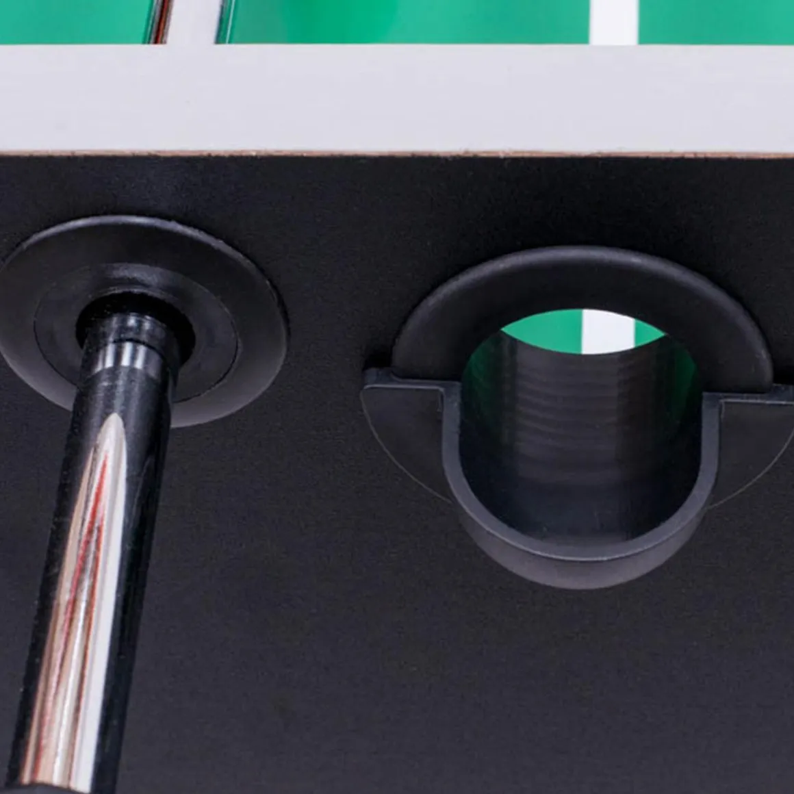 Futbolín Silver con jugadores de piernas abiertas