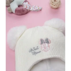 Gorro crema para niña con Minnie