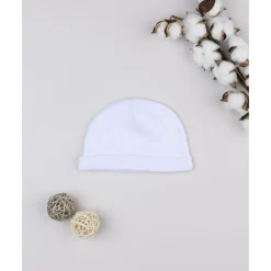 Gorro de recién nacido blanco con estampado allover
