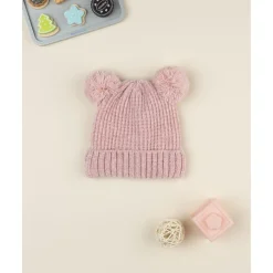 Gorro rosa con pompón y lentejuelas para niña