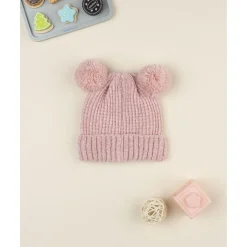 Gorro rosa con pompón y lentejuelas para niña