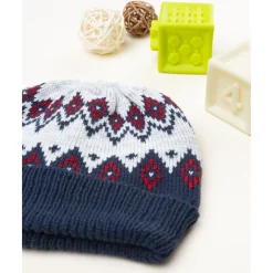 Gorro tricot azul y gris con grecas para niño