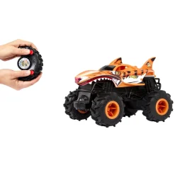 Hot Wheels - Coche teledirigido Tiger Shark