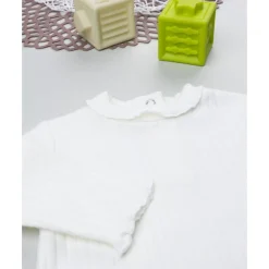 Jersey de niña en canalé blanco