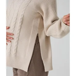 Jersey tricot premamá beige con textura trenzada