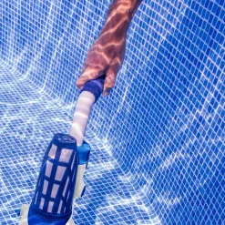 Limpiafondos Vac Plus