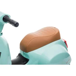 Mini Vespa verde oliva 6V