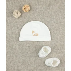 Pack gorro y zapatitos niña con bordado