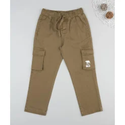 Pantalón niño beige con bolsillos cargo