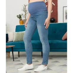 Pantalón premamá en denim elástico con banda alta en la cintura