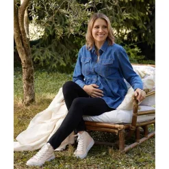 Pantalones premamá con banda alta en la cintura