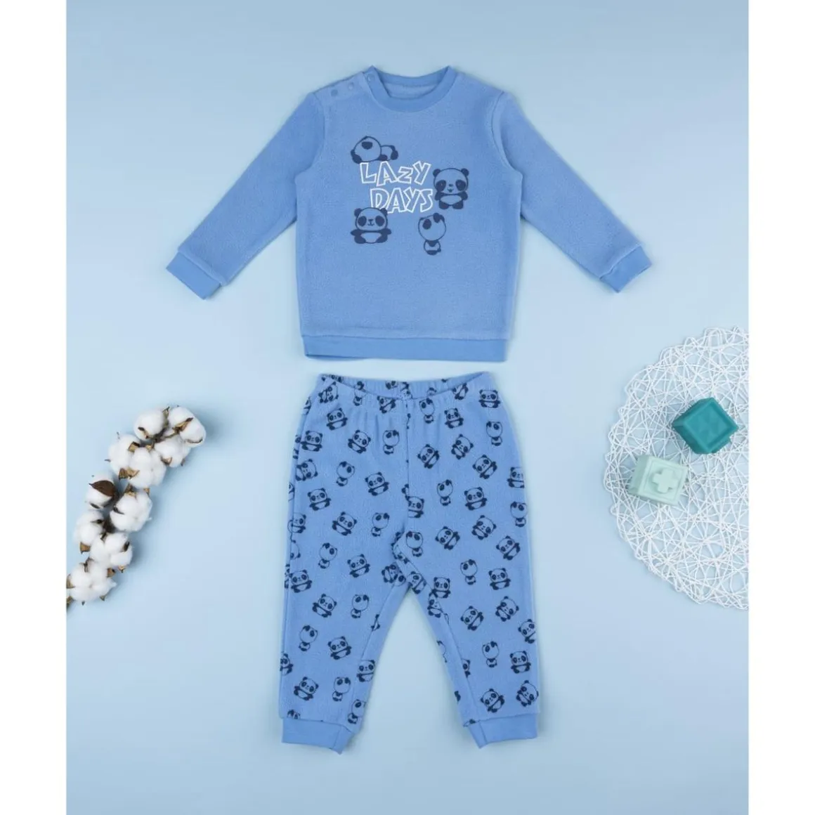 Pijama polar azul de niño con panda
