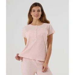 Pijama premamá rosa con encaje y botones para lactancia