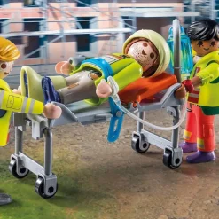 Playmobil - Playmobil City Life Ambulancia con luz y sonido ㅤ