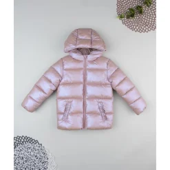 Plumífero rosa metalizado para niña