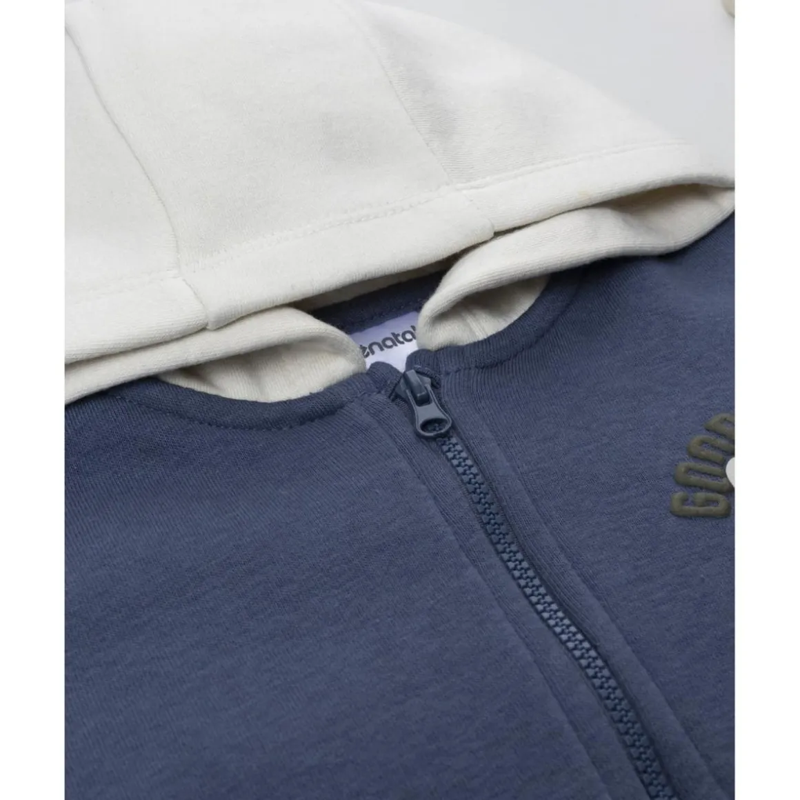 Sudadera azul con capucha y estampado para niño