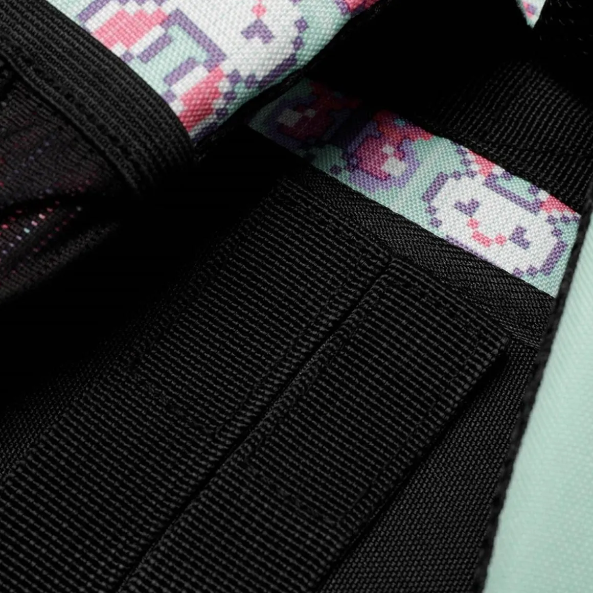 Totto - Mochila escolar pequeña con ruedas Resma - Pixedel