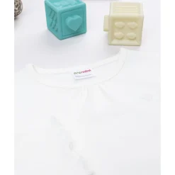 T-shirt blanca de niña manga larga