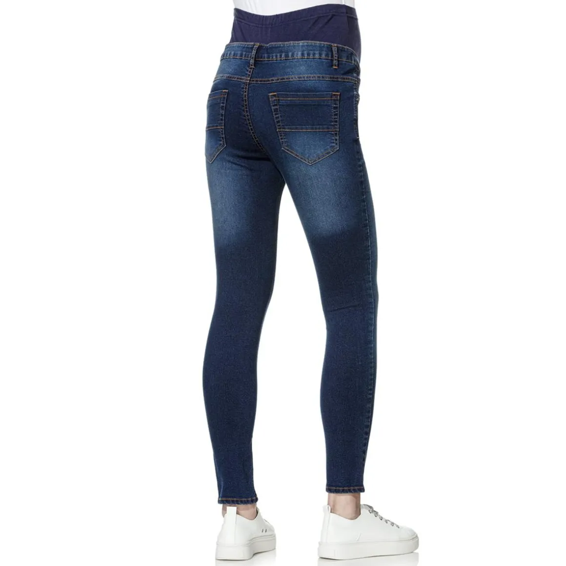 Vaqueros premamá en denim elástico con banda alta en la cintura